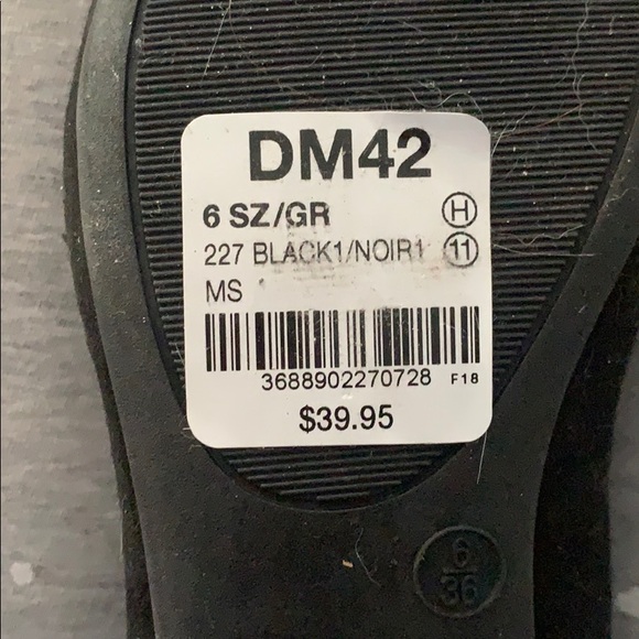 Shoes Le Chateau - Picture 3 of 3